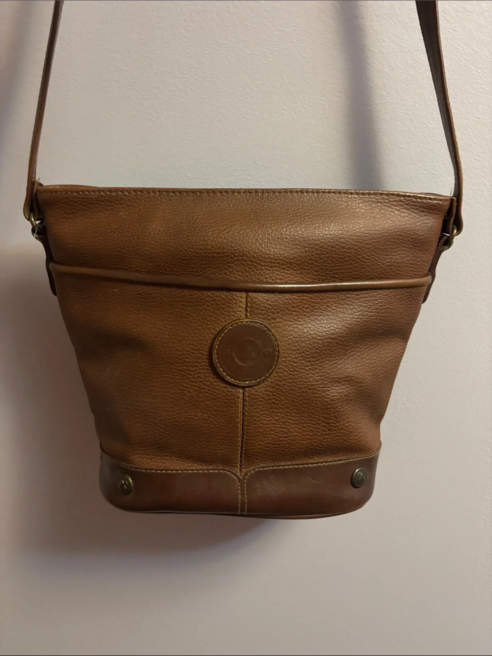 Liz Claiborne Brown Leather Crossbody Bucket Bag